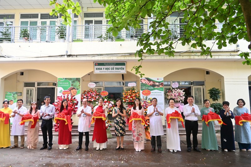 Kết hợp y học hiện đại với y học cổ truyền trong điều trị bệnh lý về lao, phổi